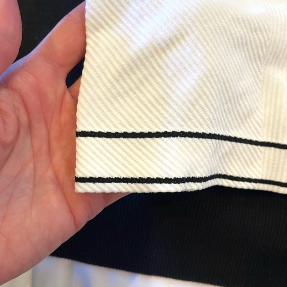 DSG Ribbed Tank Top - Picture 6 of 6